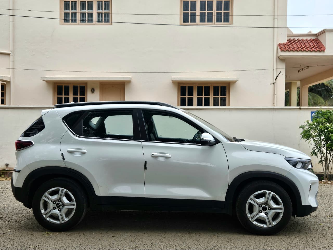 Kia Sonet - Image 7